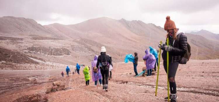 what to wear hiking in arizona