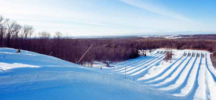 Snowdrift Snow Tubing Park, California
