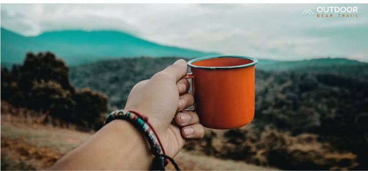 insulated camping mug with lid
