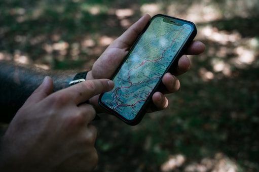 How to Read a Trail Map