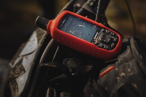 Best Personal GPS Trackers for Hiking Without Cell Service
